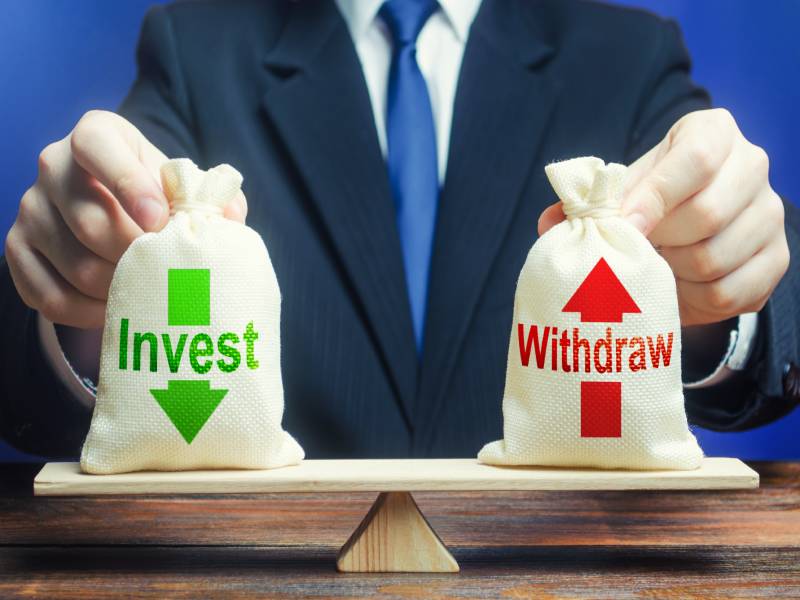 Withdraw Withdrawing Money On Atm Concept PNG Images | EPS Free ...